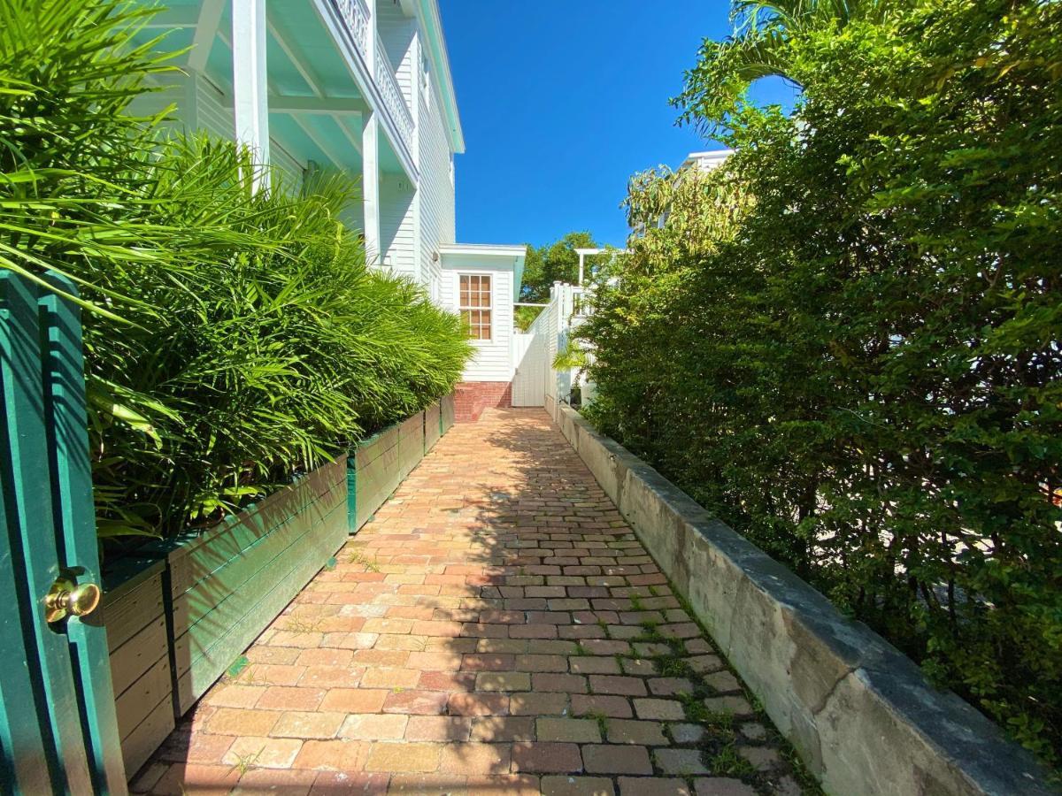 The Bartlum By Brightwild-Luxurious Studio Apartment Key West Exterior photo